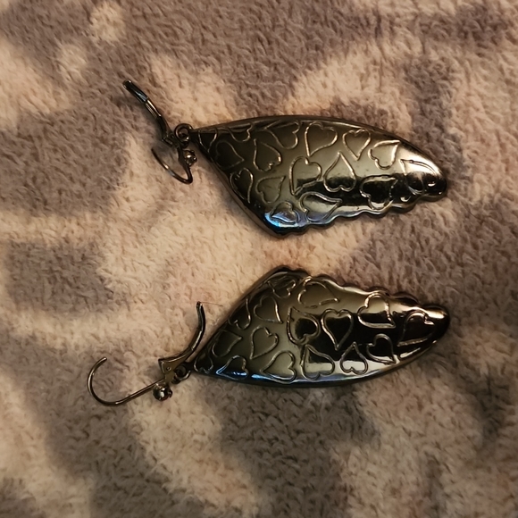 Betsy Johnson Earings - Picture 3 of 12